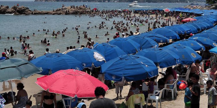 A donde apunte el huarache, días festivos de febrero