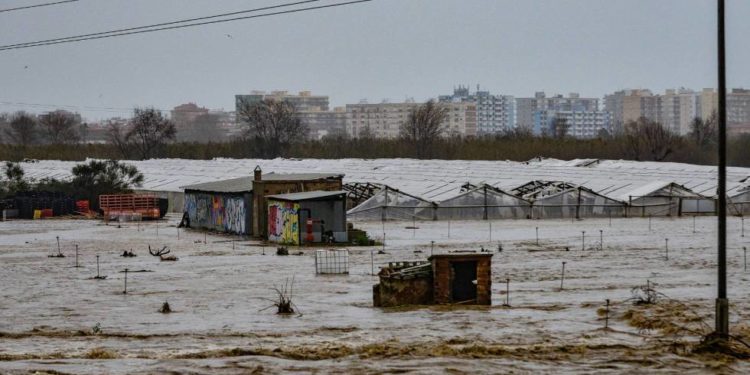 Gloria pone en emergencia a Cataluña