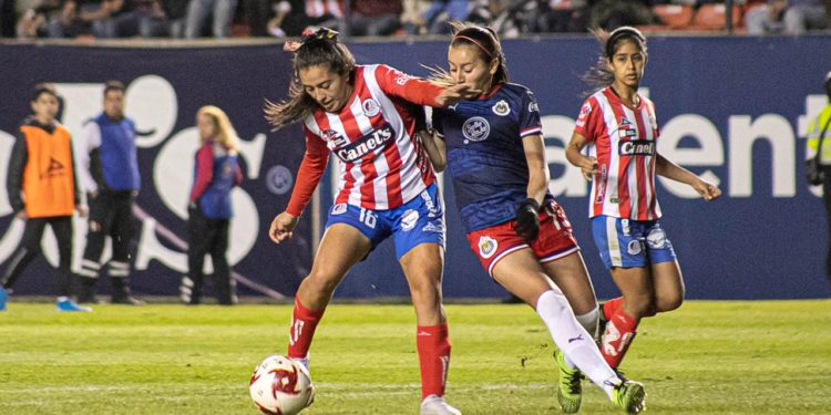 Chivas se lleva tres puntos del Alfonso Lastras