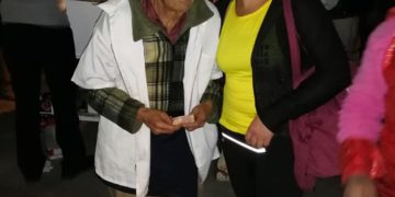 Abuelito no lograba vender nada, pero todo cambió gracias a una foto que se viralizó