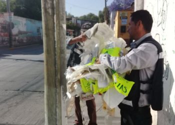 Continúa retiro de publicidad no autorizada