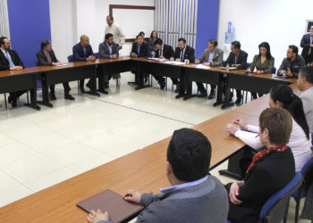 Toman protesta a integrantes del Consejo Consultivo de Mejora Regulatoria