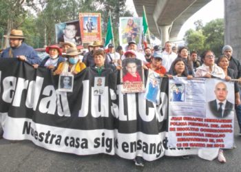 AMLO pide no alentar confrontación con caminata por la paz