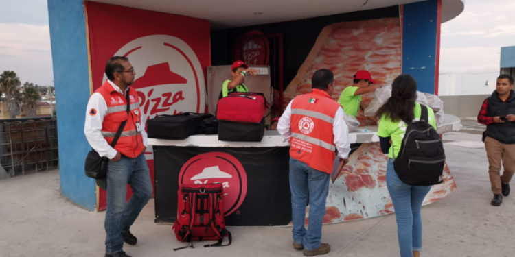 Realizan operativo de revisión a puestos de comida en el Alfonso Lastras