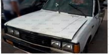 Aseguran camioneta con reporte de robo en Rioverde