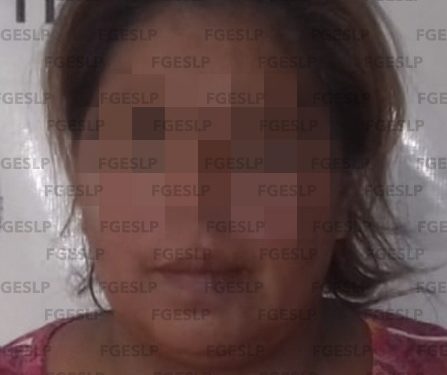 Detienen a mujer que mató con bloque concreto a sujeto