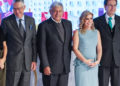 AMLO promete investigar si Salinas Pliego adeuda 14 mil mdp a Hacienda