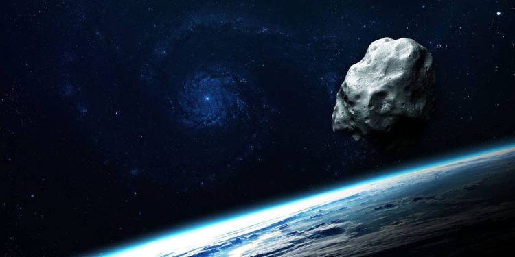 Hoy un asteroide pasa  cerca de la Tierra a más de 99.000 km/h