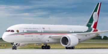 Regresa el avión presidencial a México, será subastado