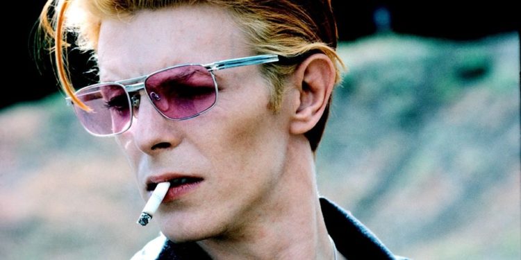 Dos discos con versiones inéditas de David Bowie