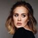 Adele es captada en la playa delgada y muy feliz