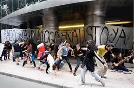 Artistas toman ‘simbólicamente’ la Secretaría de Cultura Federal