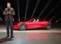 Elon Musk promete que autos Tesla podrán ‘comunicarse’ con peatones