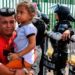 Migrantes se declararán en huelga de hambre si México no les da libre tránsito a EUA