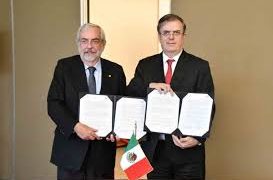 Secretaría de Relaciones Exteriores y UNAM firman convenio para impulsar la ciencia