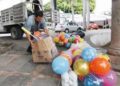 Funcionarios de Iztacalco roban juguetes de Día de Reyes