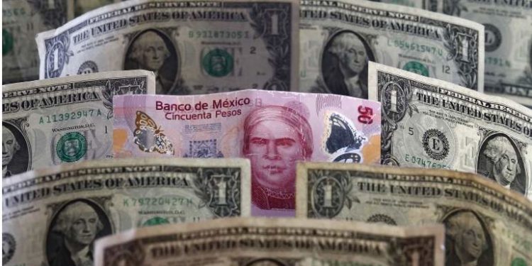 El dólar se cotiza este en un  19.07