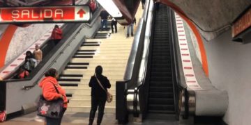 Orina, de las principales causas en fallas de escaleras del Metro