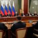 Renuncia todo el gabinete de Vladimir Putin