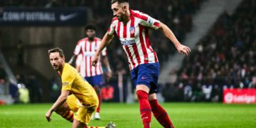 Héctor Herrera, convocado para enfrentar al Barcelona