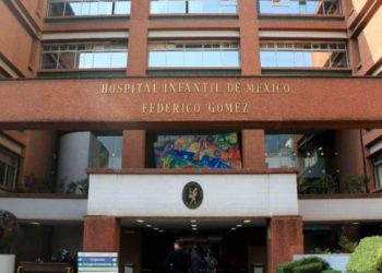 AMLO ordena investigar al director del Hospital Infantil por escasez de medicina para cáncer en niños