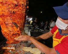 Geógrafo determina que los mexicanos siempre tenemos una taquería cerca