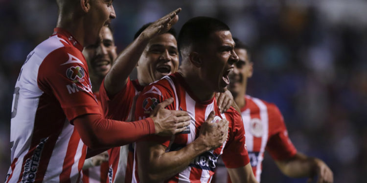 Atlético de San Luis comienza bien de local al vencer 2-1 al Cruz Azul