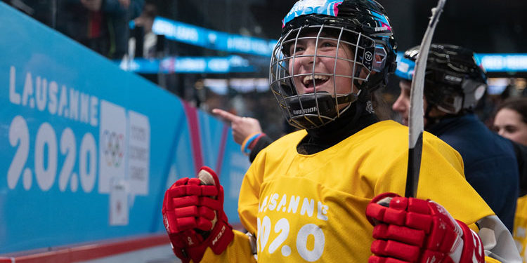 La mexicana Luisa Wilson gana medalla de oro en hockey