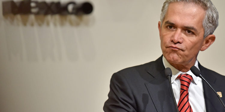 Funcionarios de Mancera en la mira de la Fiscalía de la CDMX