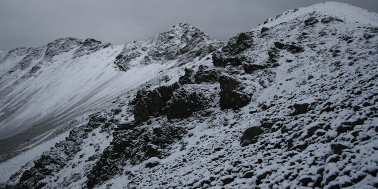 De blanco el Nevado de Toluca y el Popo