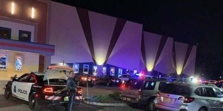 Reportaron disparos; era pirotecnia en propuesta de matrimonio