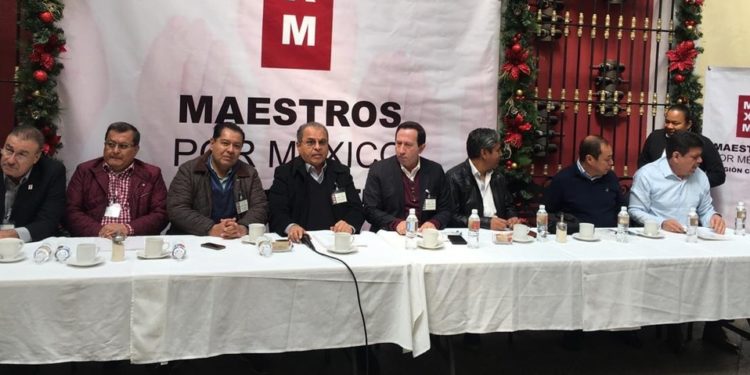 Maestros afines a Elba Esther confían en que tribunal revierta cambios del SNTE