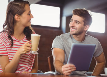 10 formas sencillas para  mejorar tus relaciones sociales