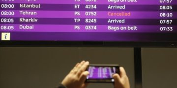 Varias aerolíneas suspenden sobrevuelos de Irán e Irak