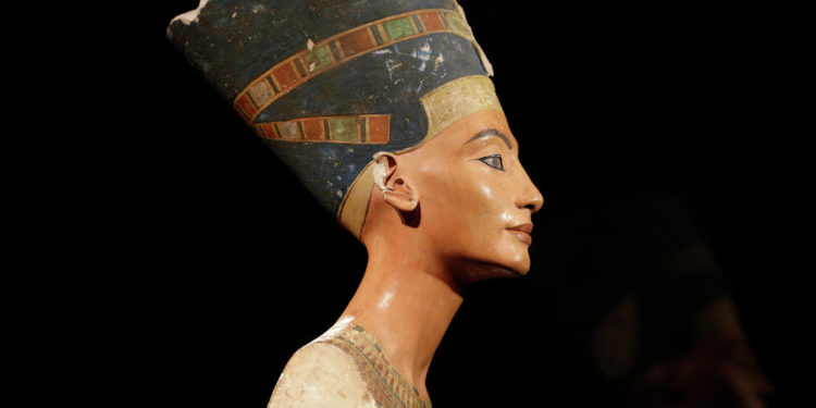 Nefertiti podría estar en la tumba de Tutankamón