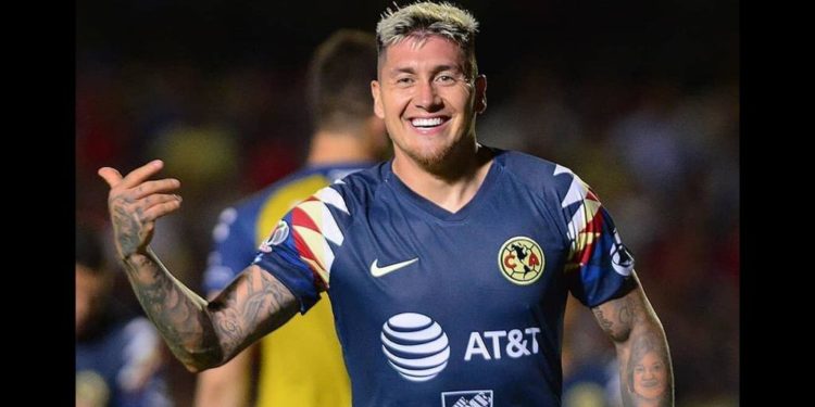 Nico Castillo, en terapia intensiva; le retiran otro coágulo