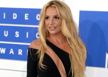 Britney Spears sufre una fractura en el pie