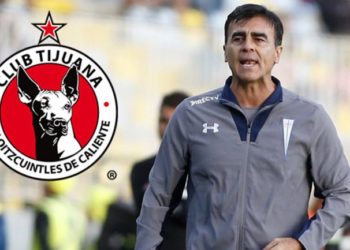 Pese a siete partidos sin ganar, Quinteros asegura que ningún equipo supera futbolísticamente a Xolo