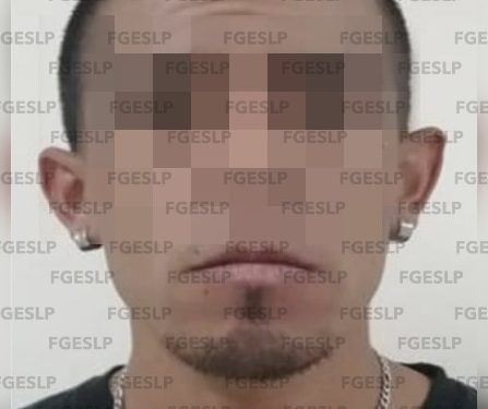 Detienen a policía por violencia familiar