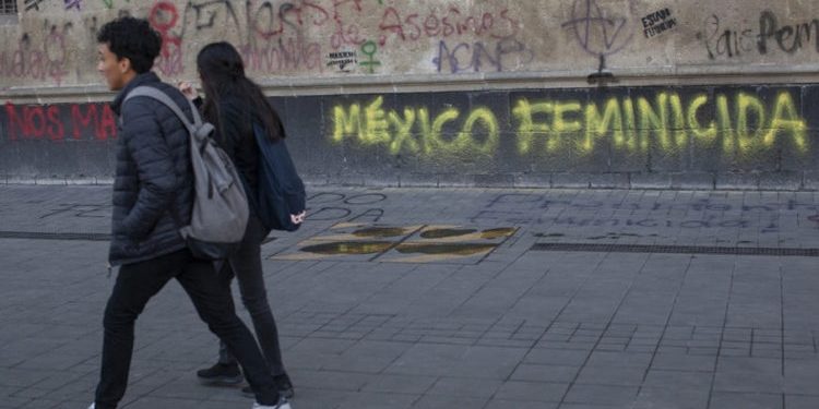 Pena de muerte por feminicidios, PVEM y Morena presentan iniciativa en San Lázaro