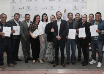 Ayuntamiento capitalino certifica a 142 funcionarios