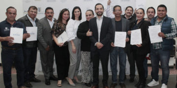 Ayuntamiento capitalino certifica a 142 funcionarios