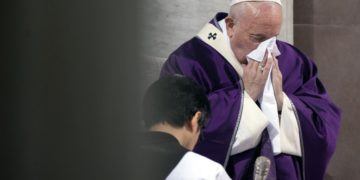 Papa cancela compromisos por tercer día consecutivo