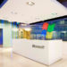 Microsoft invertirá 1,100 mdd en México para educación y conservación de tiburones