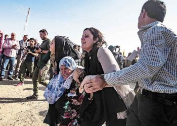 Más de medio millón de personas huyen hacia la frontera turca por la ofensiva en Idlib
