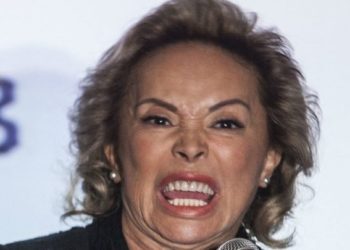 Elba Esther celebra convenio de INE y STyPS para elecciones sindicales