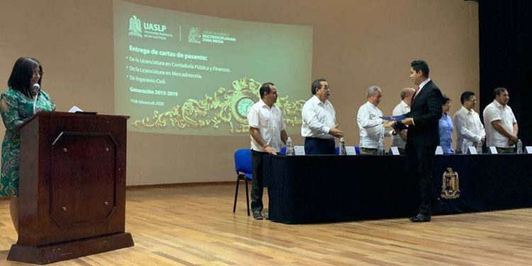 UAMZM de la UASLP entrega una generación más de profesionales a su comunidad