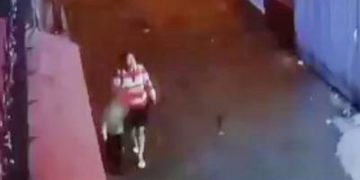 Ofrecen 2 mdp para dar con mujer que se llevó a Fátima