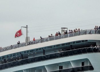 Desembarcan pasajeros de crucero en Cozumel