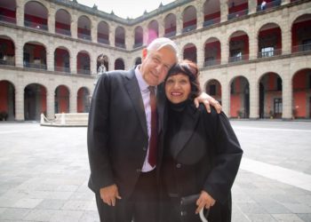 En reunión con AMLO, senadora solicita abasto de medicamentos oncológicos en hospitales de S.L.P.